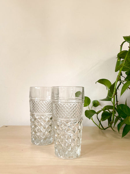 1970s Vintage Anchor Hocking Wexford Glasses - Set of Two